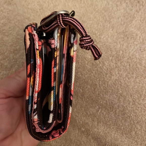 Vera Bradley Lighten Up RFID Small Wallet NWT - Picture 5 of 12